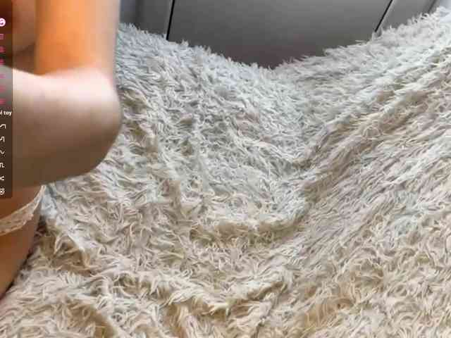 JosephinaYeaton webcam