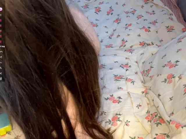 JosephinaYeaton webcam