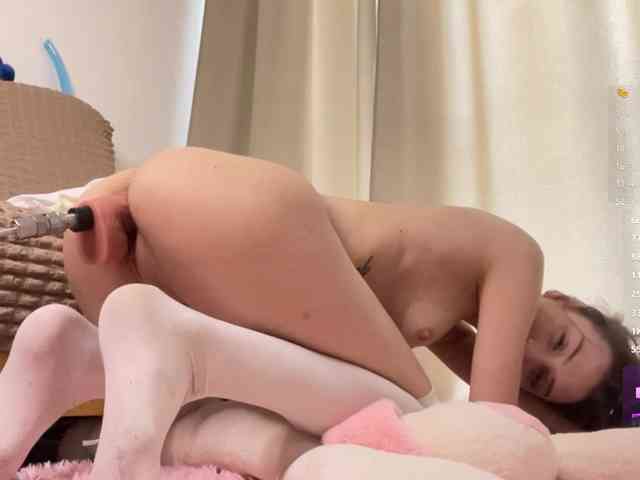 JosephinaYeaton webcam