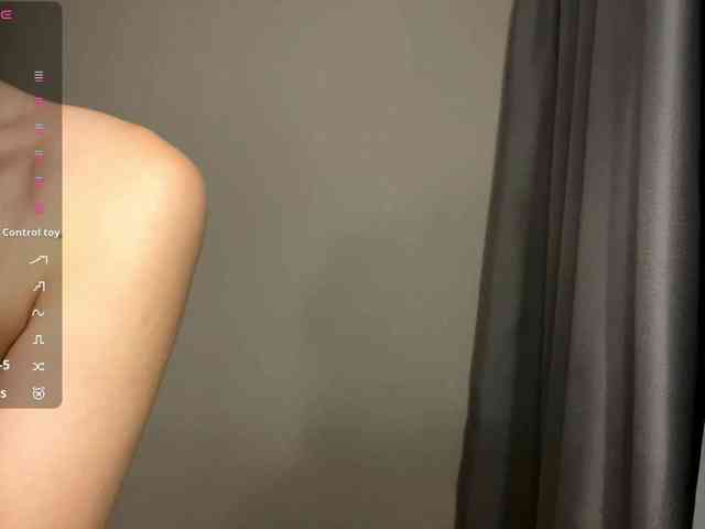 JosephinaYeaton webcam