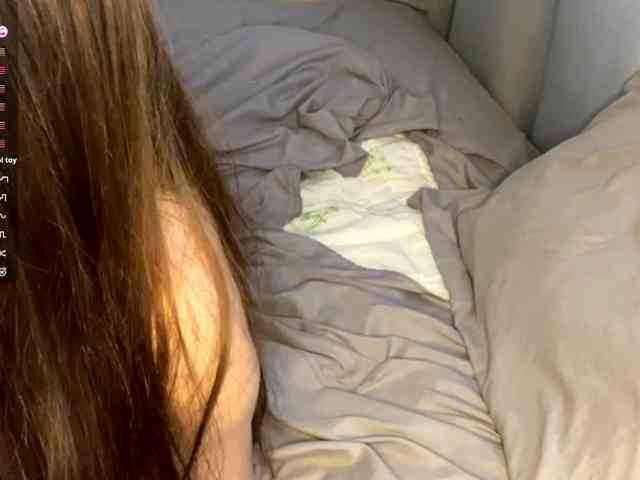 JosephinaYeaton webcam