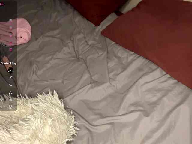 JosephinaYeaton webcam