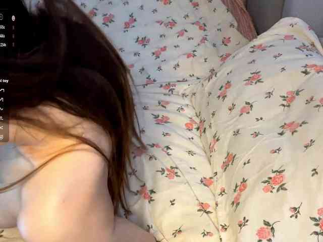 JosephinaYeaton webcam