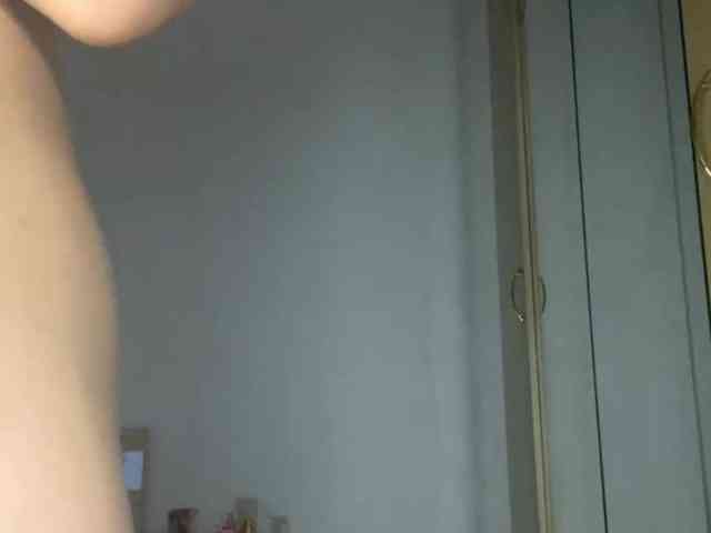 JosephinaYeaton webcam