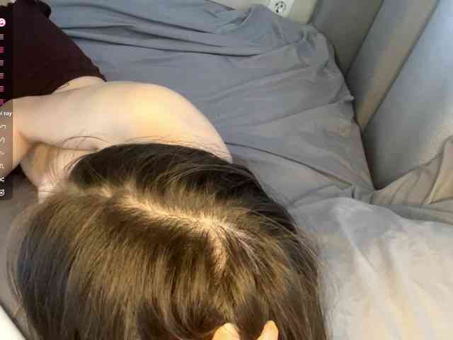 JosephinaYeaton webcam