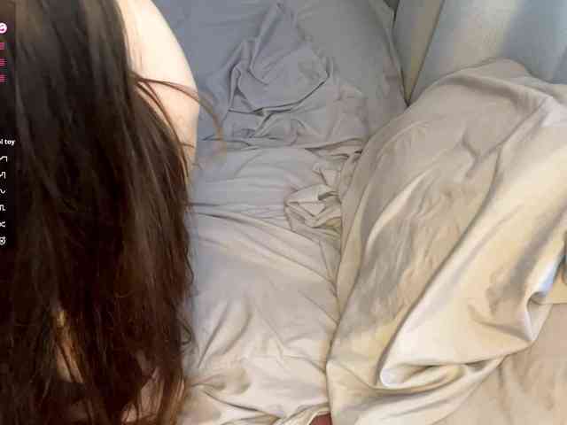 JosephinaYeaton webcam