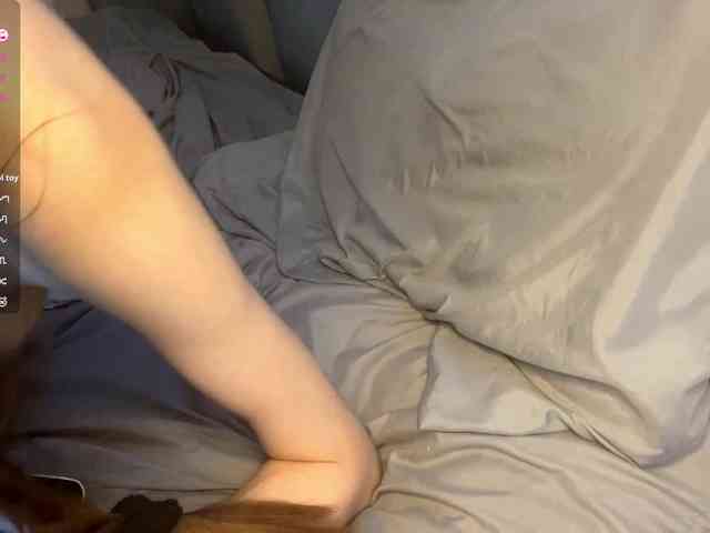 JosephinaYeaton webcam