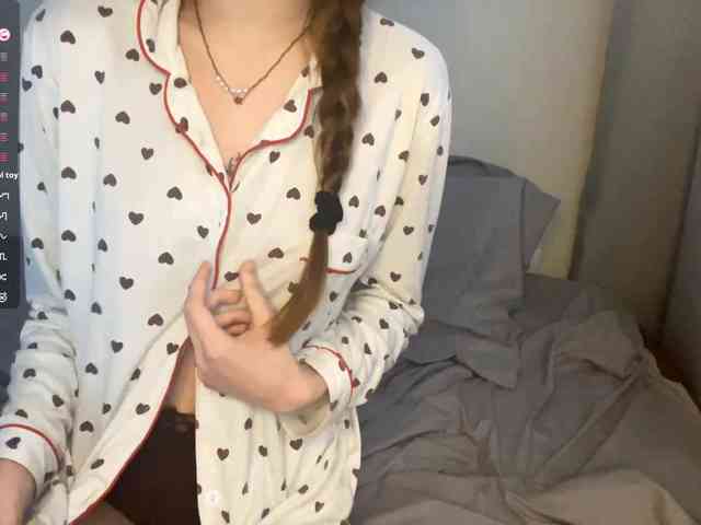 JosephinaYeaton webcam