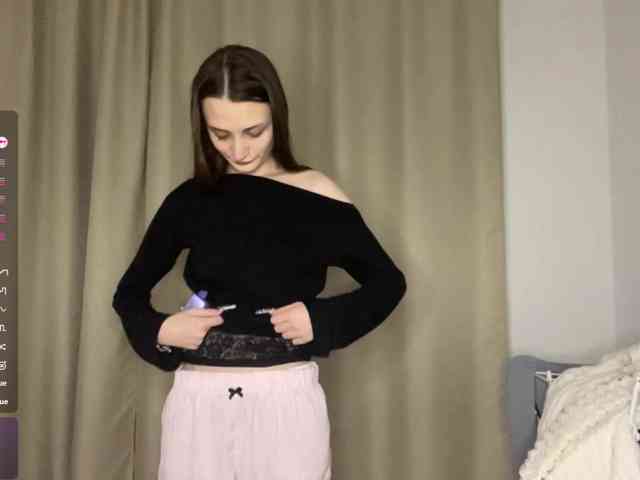 JosephinaYeaton webcam