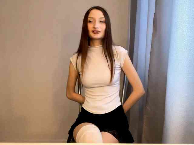 JosephinaYeaton webcam