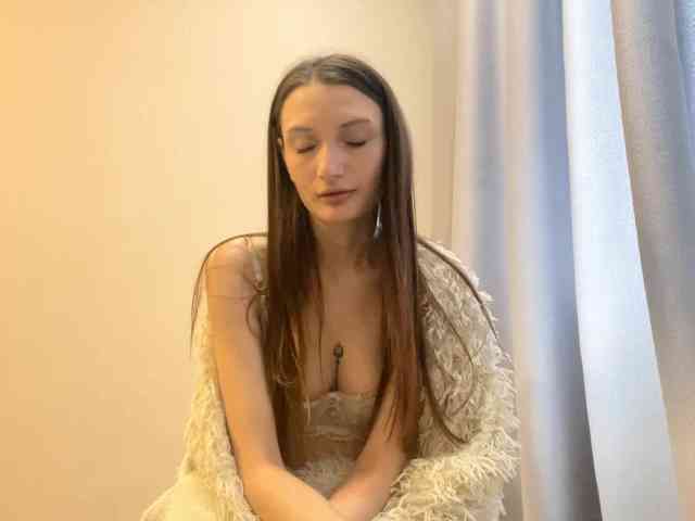 JosephinaYeaton webcam