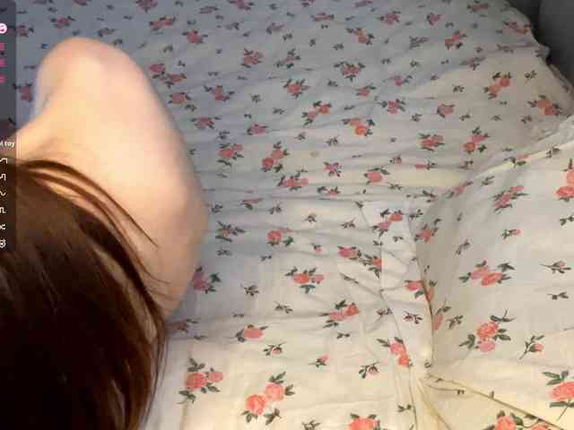 JosephinaYeaton webcam