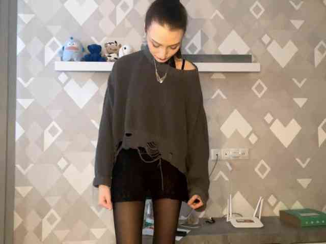 JosephinaYeaton webcam
