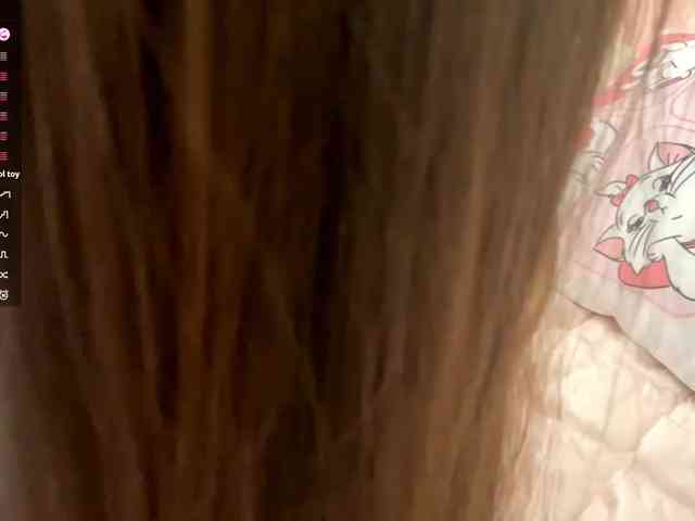JosephinaYeaton webcam