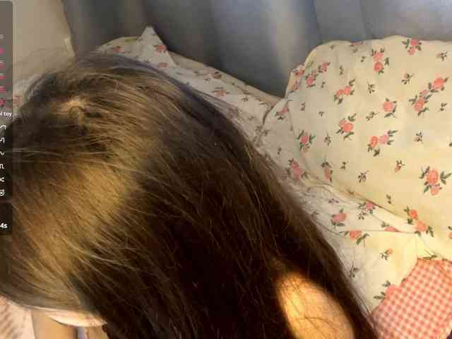 JosephinaYeaton webcam