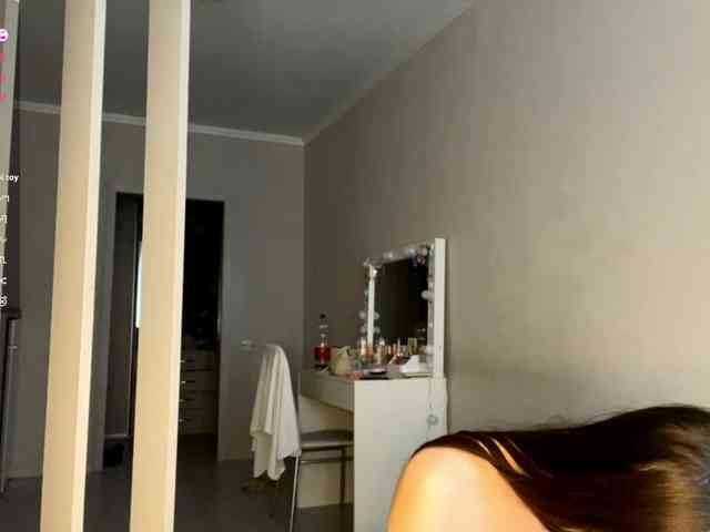JosephinaYeaton webcam
