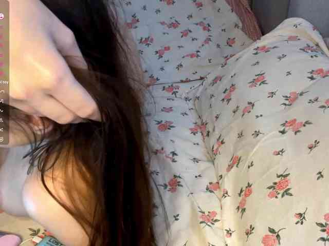 JosephinaYeaton webcam