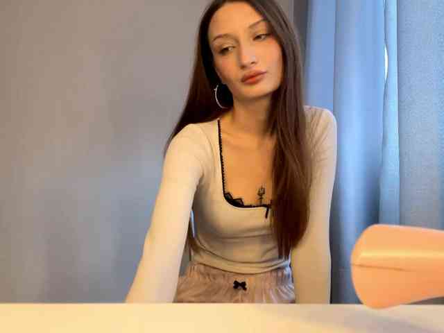 JosephinaYeaton webcam