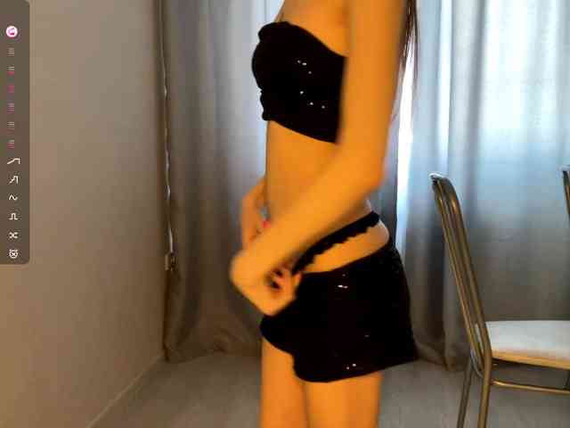 JosephinaYeaton webcam