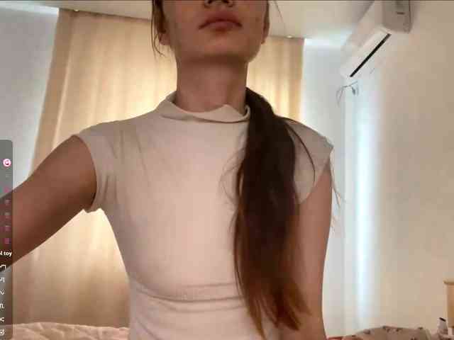 JosephinaYeaton webcam