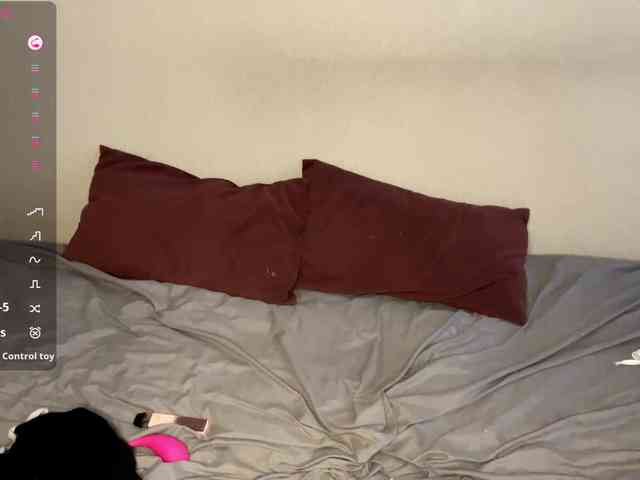 JosephinaYeaton webcam