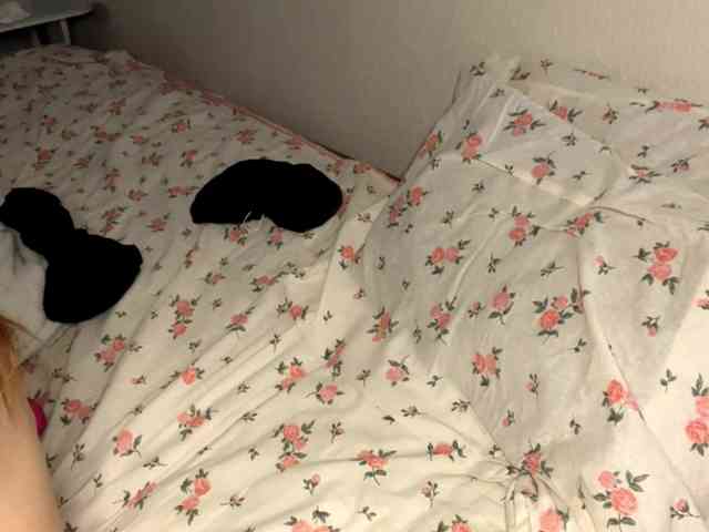 JosephinaYeaton webcam