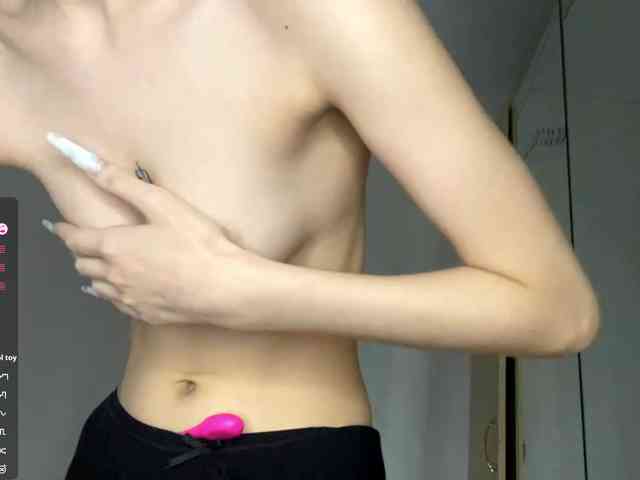 JosephinaYeaton webcam