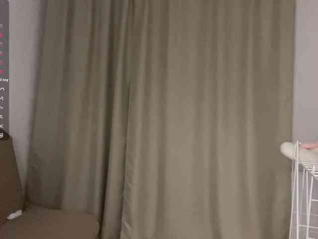 JosephinaYeaton webcam