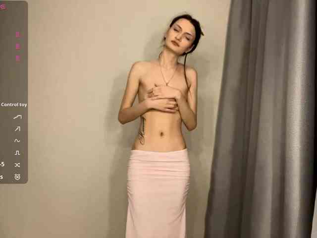 JosephinaYeaton webcam