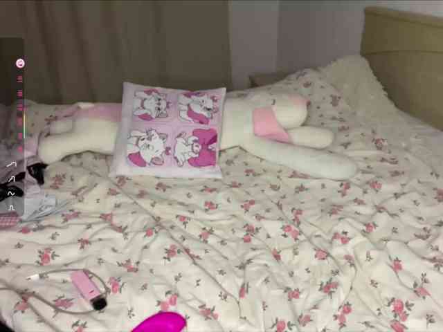 JosephinaYeaton JosephinaYeaton
