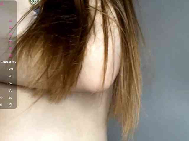 JosephinaYeaton webcam