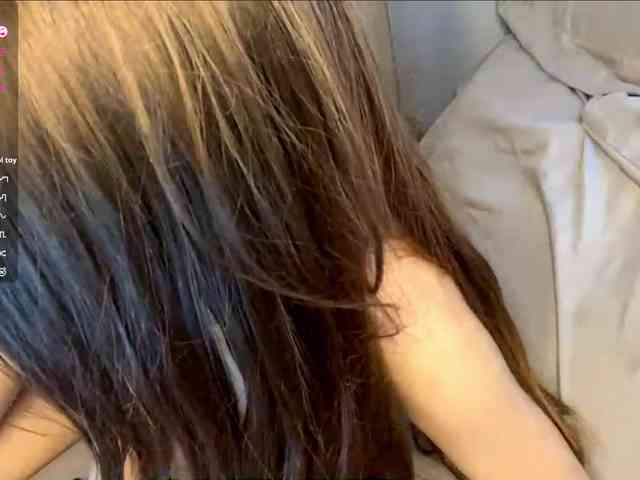 JosephinaYeaton webcam
