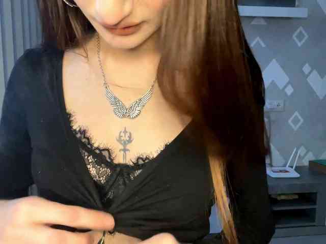 JosephinaYeaton webcam