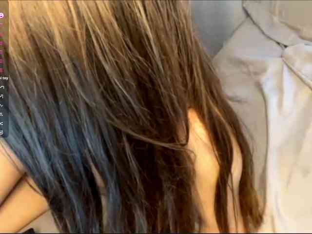 JosephinaYeaton webcam