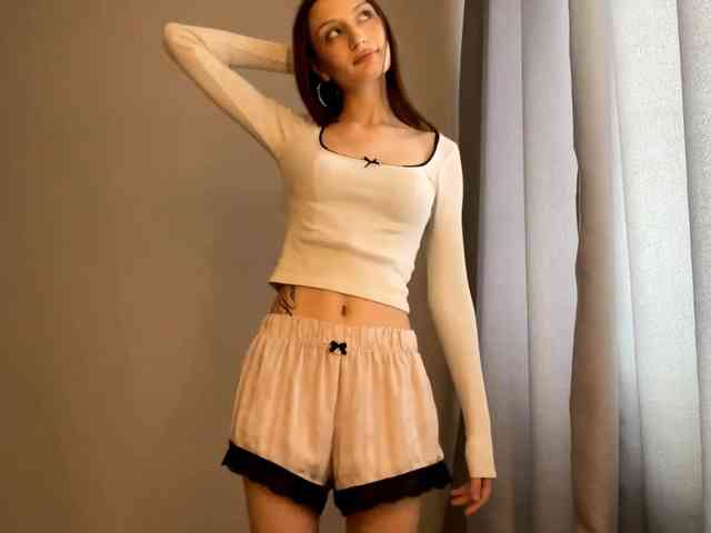 JosephinaYeaton webcam