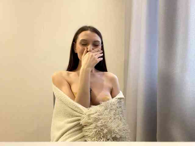 JosephinaYeaton webcam