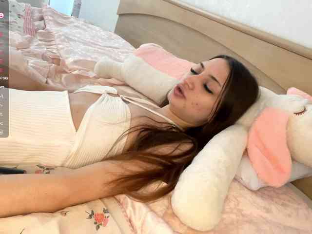 JosephinaYeaton webcam