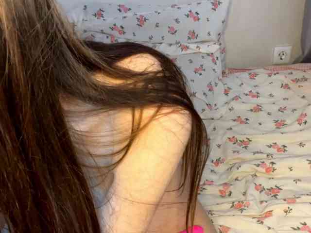 JosephinaYeaton webcam