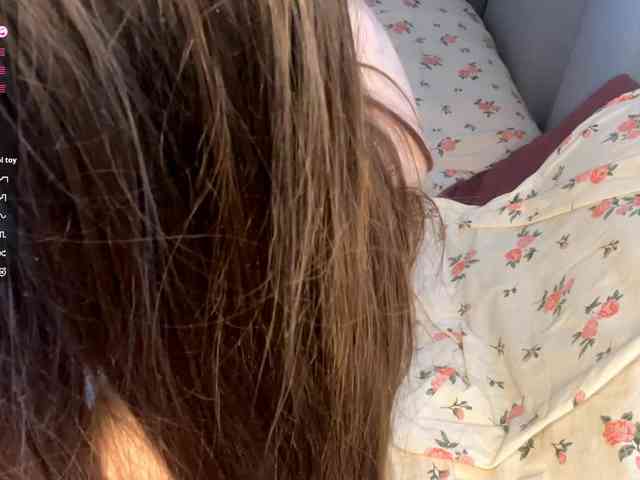 JosephinaYeaton webcam
