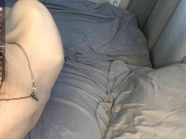 JosephinaYeaton webcam