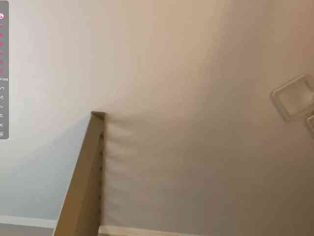 JosephinaYeaton webcam