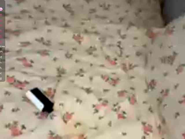 JosephinaYeaton webcam
