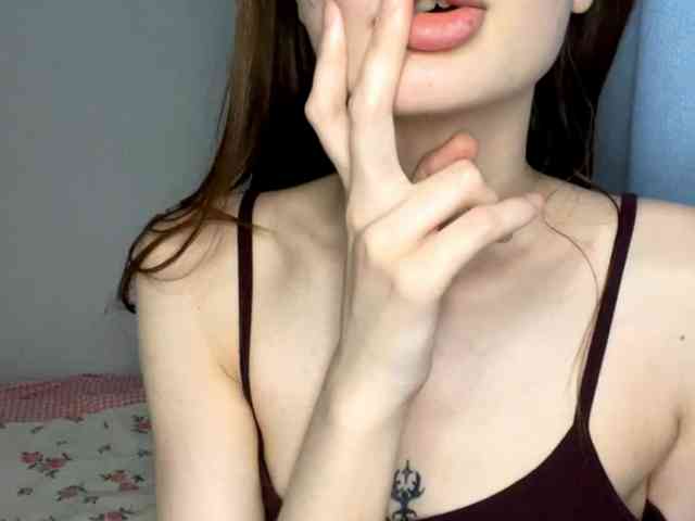 JosephinaYeaton webcam