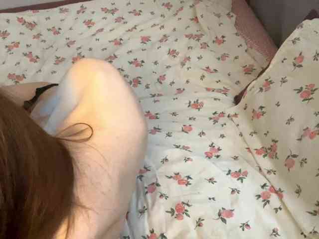 JosephinaYeaton webcam