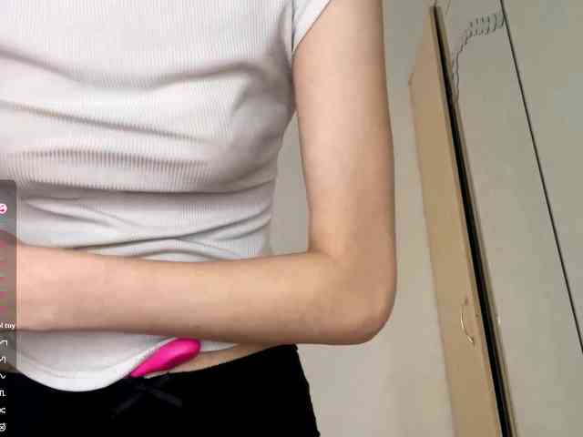 JosephinaYeaton webcam