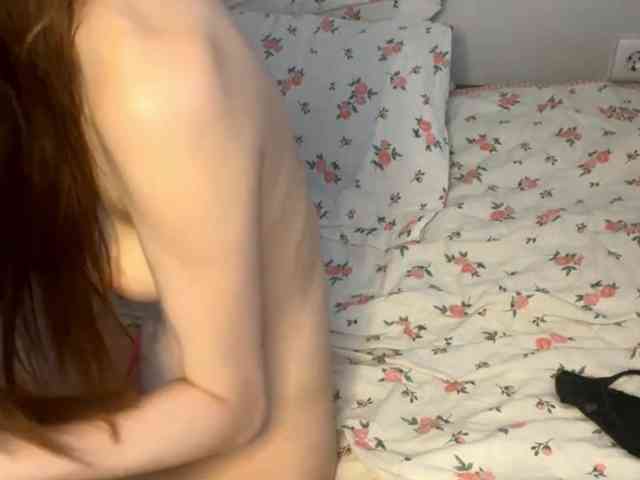 JosephinaYeaton webcam