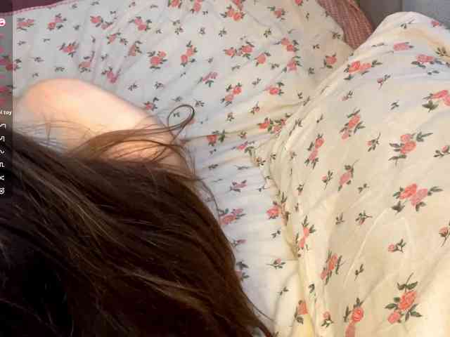 JosephinaYeaton webcam