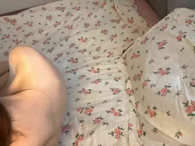 JosephinaYeaton webcam