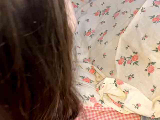 JosephinaYeaton webcam