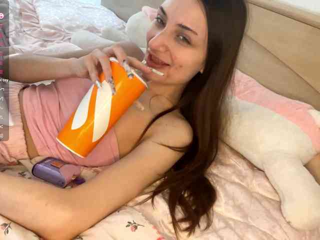 JosephinaYeaton webcam